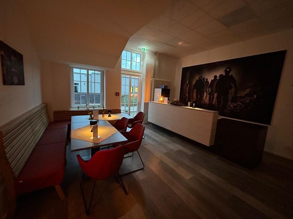 St. Barbara-Haus Otel Dinslaken Dış mekan fotoğraf